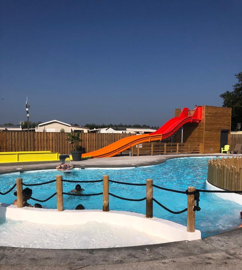 Camping La Garenne De Moncourt Rue  Exteriör bild