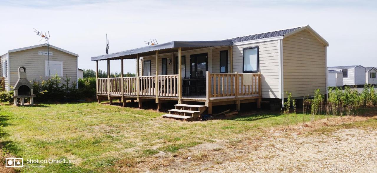 Camping La Garenne De Moncourt Rue  Exteriör bild