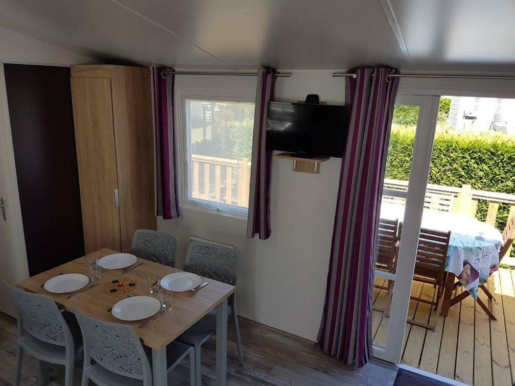 Camping La Garenne De Moncourt Rue  Exteriör bild